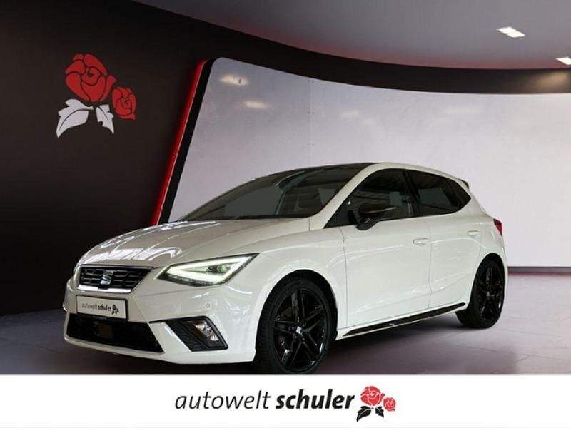 Candy weiss Gebraucht 2022 Seat Ibiza FR Limousine | 20.879 € (Fairer Preis) - Bild 1/4
