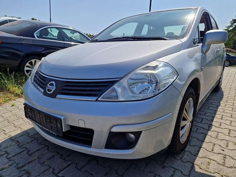 New silver (m) Gebraucht 2008 Nissan Tiida Acenta Limousine | 3.000 € (Fairer Preis) - Bild 1/4