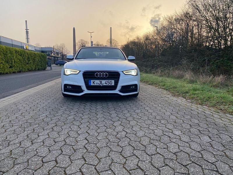 Gebraucht Audi A5 Cabriolet Ambiente 190 PS (139 kW) 2016 Weiß Cabrio