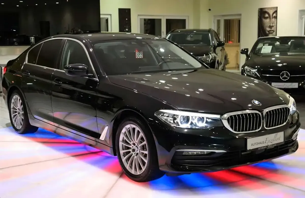Second-hand BMW 520 Performance 190 CP (139 kW) 2019 Negru Berlinǎ