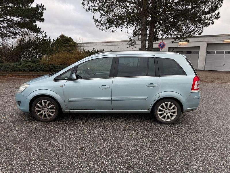 Blau Gebraucht 2009 Opel Zafira Innovation Van / Kleinbus | 1.490 € (Guter Preis) - Bild 1/4