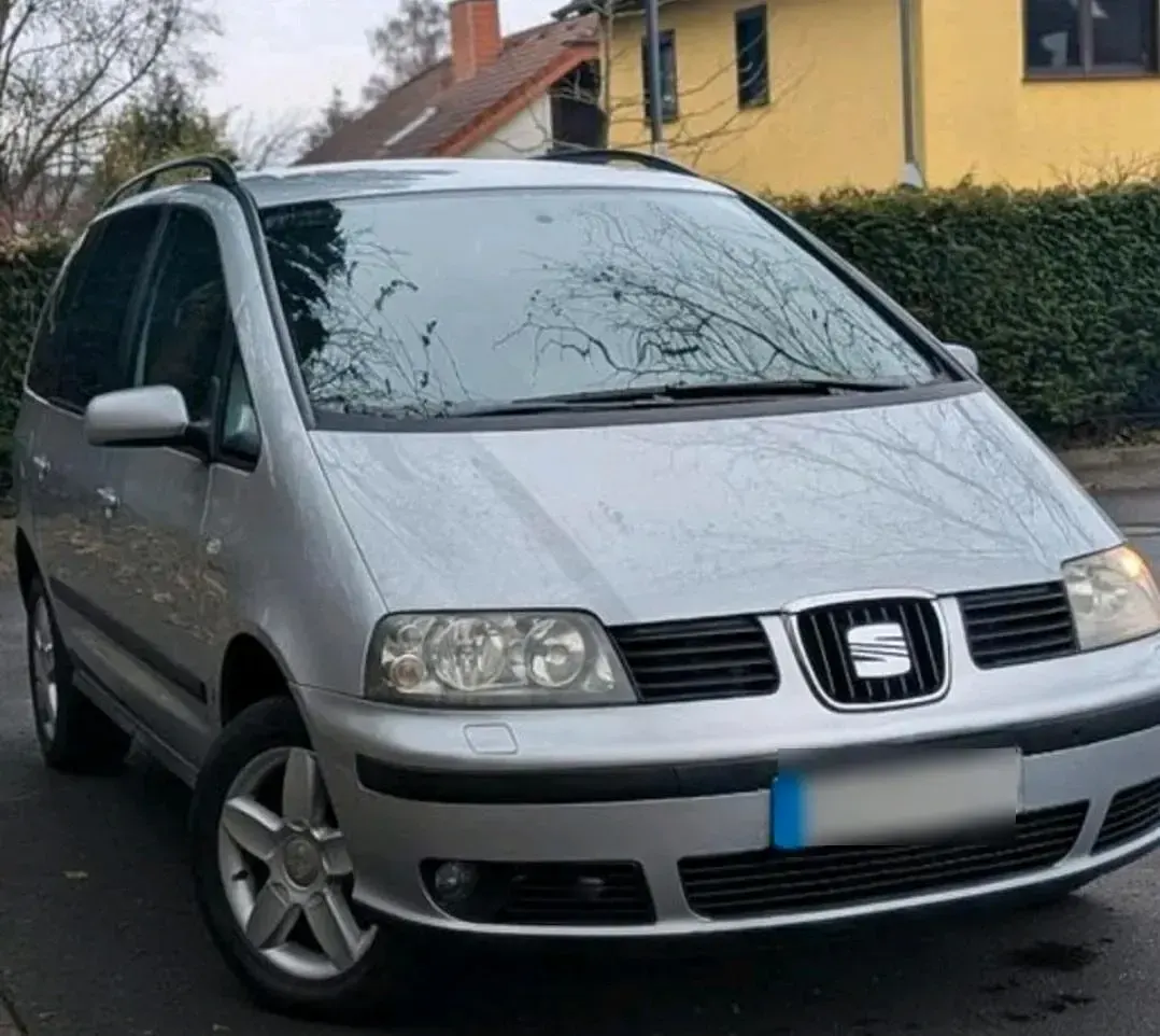 Second-hand Seat Alhambra 140 CP (102 kW) 2008 Argintiu Monovolum