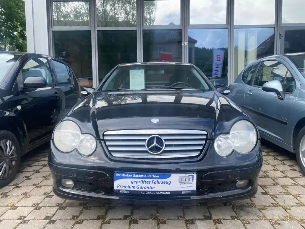 Gebraucht Mercedes C200 163 PS (119 kW) 2002 Schwarz Kleinwagen