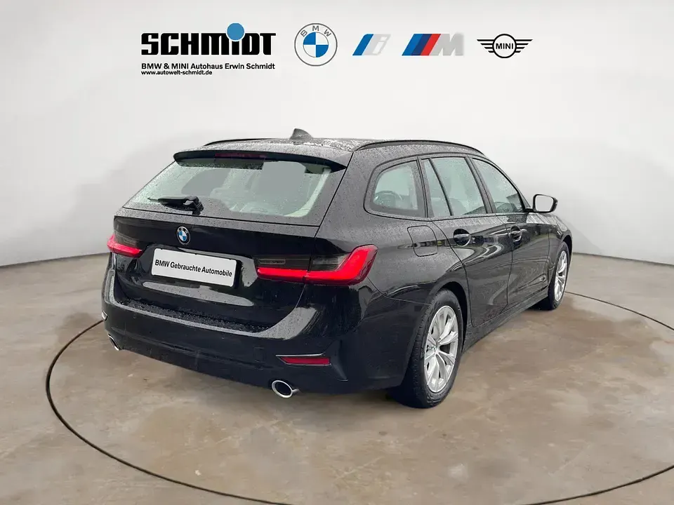 Gebraucht BMW 320 Advantage 190 PS (139 kW) 2020 Schwarz uni Kombi