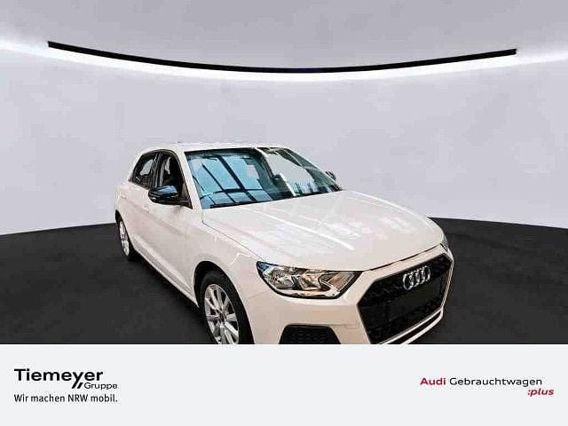 Gebraucht Audi A1 Sportback Advanced 95 PS (69 kW) 2022 Weiß Kleinwagen