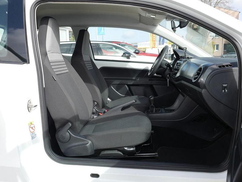 Gebraucht VW up! Move 65 PS (47 kW) 2020 Weiß Kleinwagen