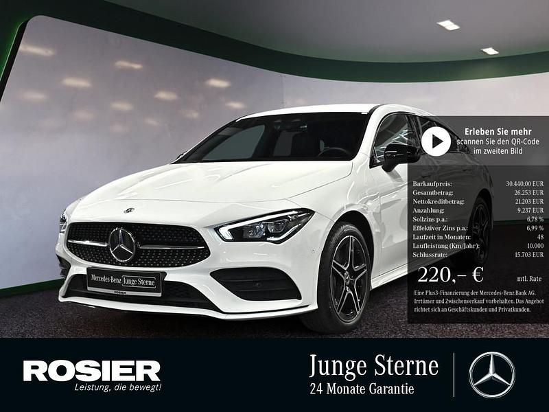 Weiss / polarweiß Gebraucht 2022 Mercedes CLA250 AMG line Limousine | 30.440 € (Guter Preis) - Bild 1/4