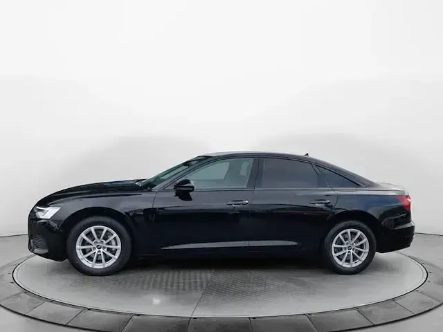 Gebraucht Audi A6 Ambiente 266 PS (195 kW) 2023 Brillantschwarz Limousine