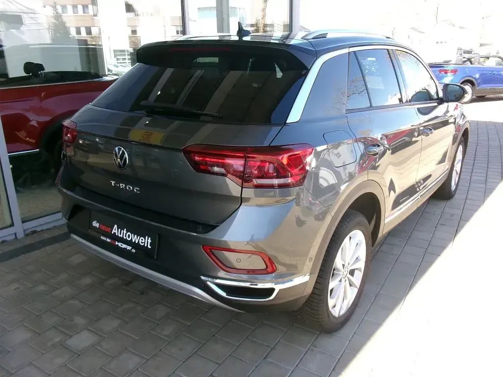 Gebraucht VW T-Roc Style 110 PS (80 kW) 2023 Iridiumgrau SUV