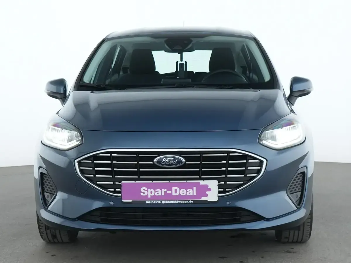Gebraucht Ford Fiesta Titanium 125 PS (91 kW) 2022 Chroma blau Kleinwagen