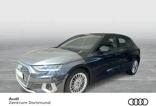 Gebraucht Audi A3 Advanced 110 PS (80 kW) 2023 Limousine
