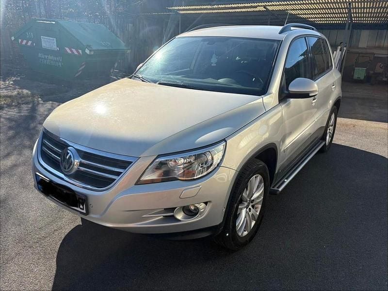 Gebraucht VW Tiguan Freestyle 150 PS (110 kW) 2011 Grau SUV