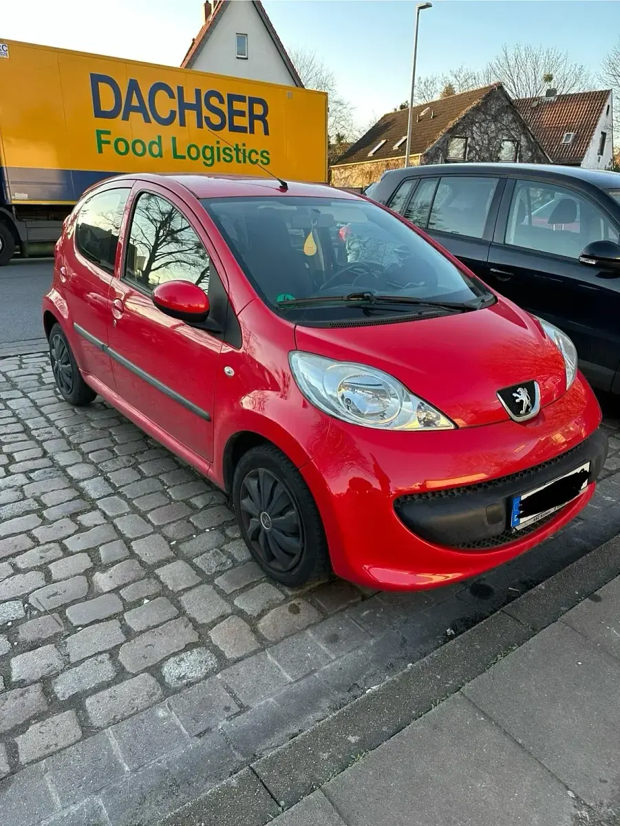Gebraucht Peugeot 107 68 PS (50 kW) 2007 Rot Kleinwagen