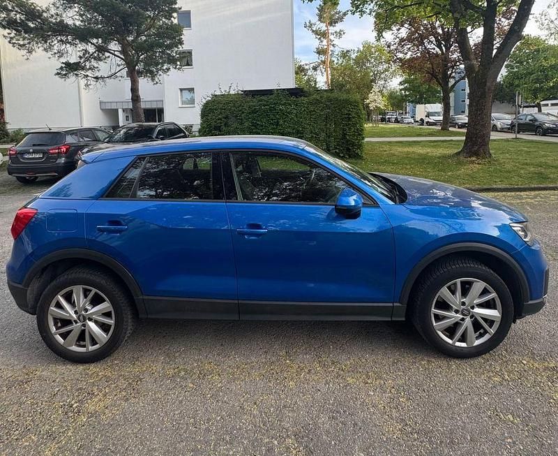 Gebraucht Audi Q2 116 PS (85 kW) 2018 Blau SUV