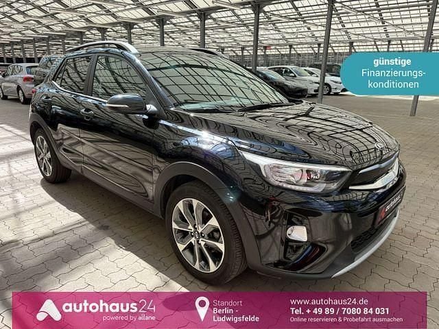 Schwarz Gebraucht 2021 Kia Stonic Vision SUV | 13.590 € (Fairer Preis) - Bild 1/4