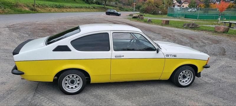 Gelb Gebraucht 1978 Opel Kadett Coupé | 19.900 € - Bild 1/4