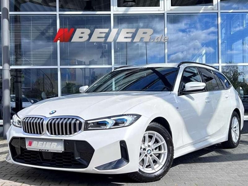 Gebraucht BMW 320 M Sport 184 PS (135 kW) 2023 Mineralweiss metallic Kombi