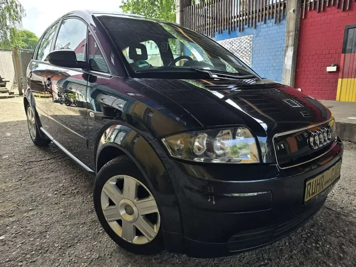 Gebraucht Audi A2 75 PS (55 kW) 2002 Schwarzanthrazit Kleinwagen