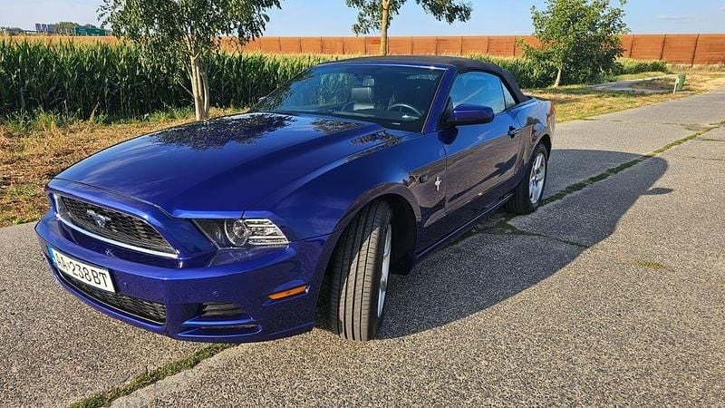 Gebraucht Ford Mustang 309 PS (227 kW) 2013 Blau Cabrio