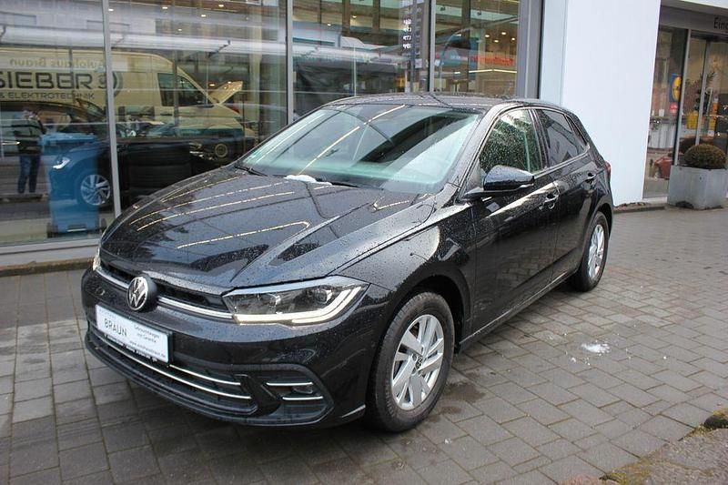 Gebraucht VW Polo Style 95 PS (69 kW) 2022 Schwarz Kleinwagen