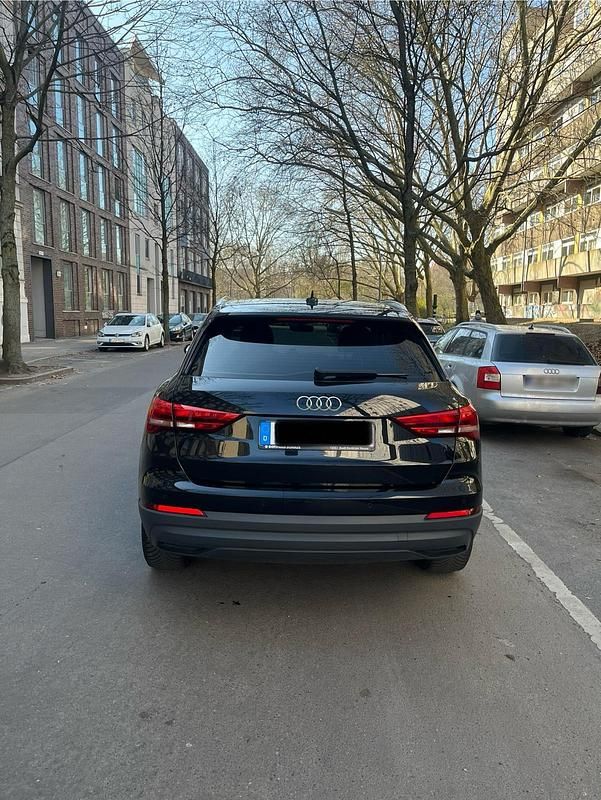 Gebraucht Audi Q3 150 PS (110 kW) 2020 Schwarz SUV
