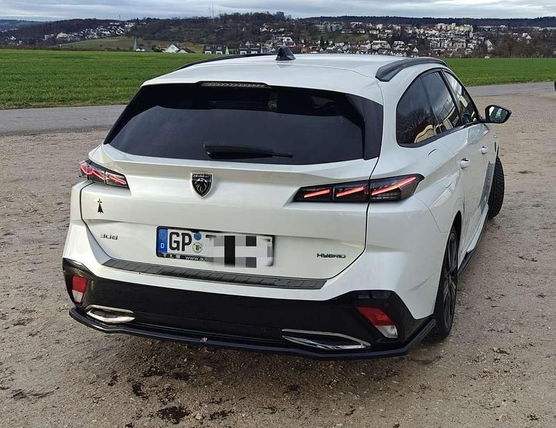 Gebraucht Peugeot 308 SW GT 181 PS (133 kW) 2022 Weiß Kombi