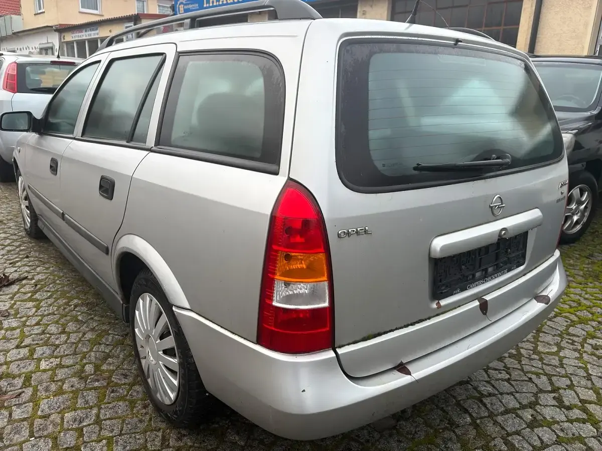 Gebraucht Opel Astra 105 PS (77 kW) 2002 Silber Kombi