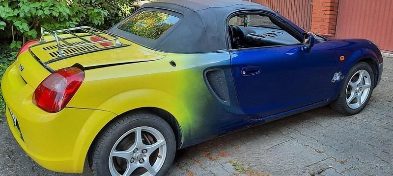 Andere farben Gebraucht 2001 Toyota MR2 Cabrio | 4.500 € (Guter Preis) - Bild 1/4
