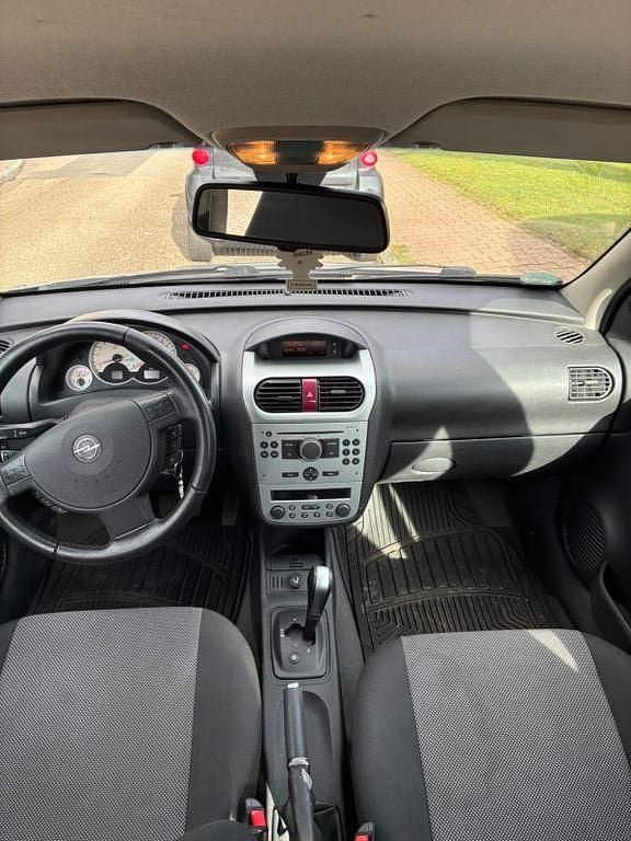 Gebraucht Opel Corsa 80 PS (58 kW) 2006 Grau Kleinwagen