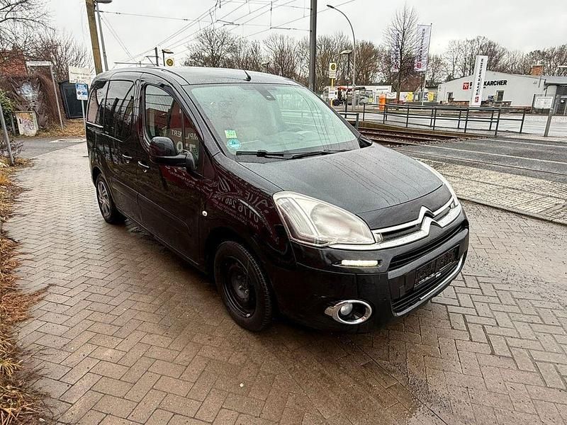 Gebraucht Citroën Berlingo 92 PS (67 kW) 2012 Schwarz Van / Kleinbus
