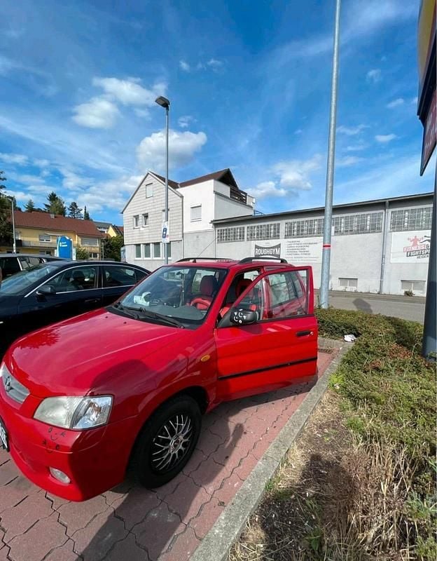 Gebraucht Mazda Demio 75 PS (55 kW) 2001 Rot Kleinwagen