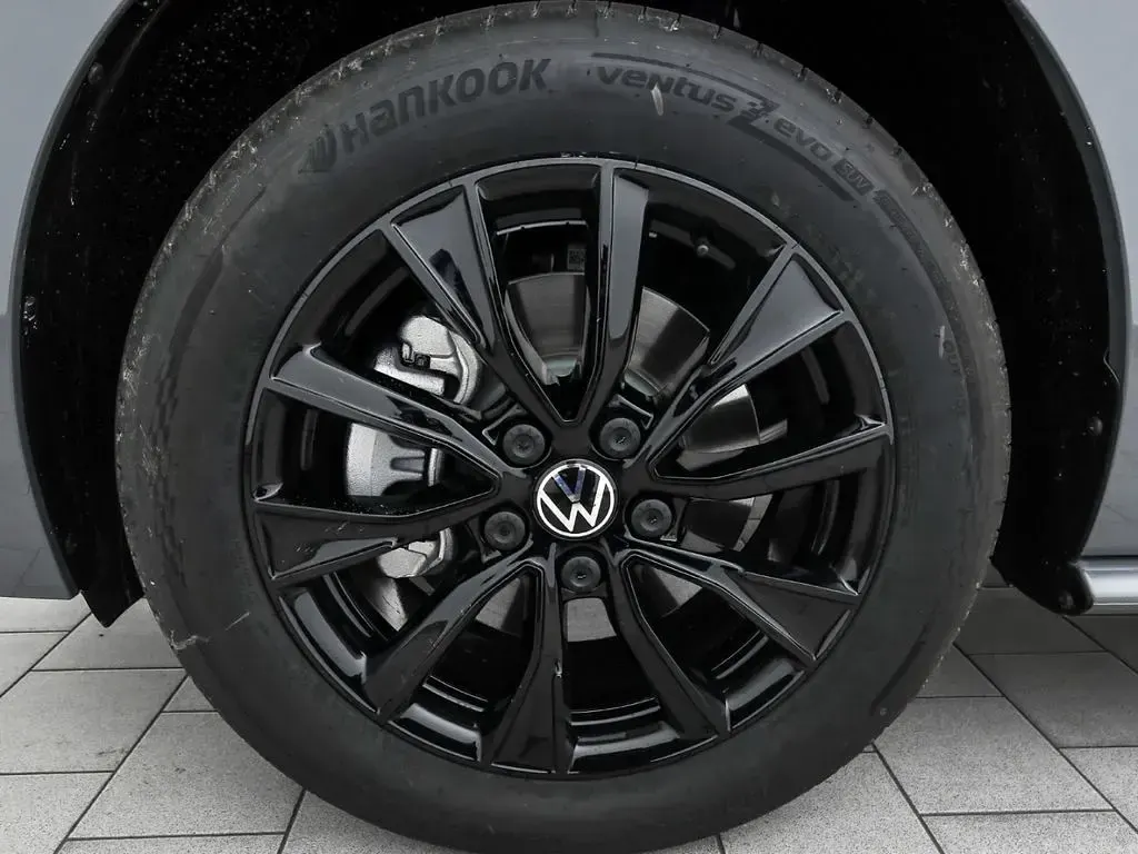 Neu VW Multivan Edition 204 PS (150 kW) 2026 Pure grey Van / Kleinbus