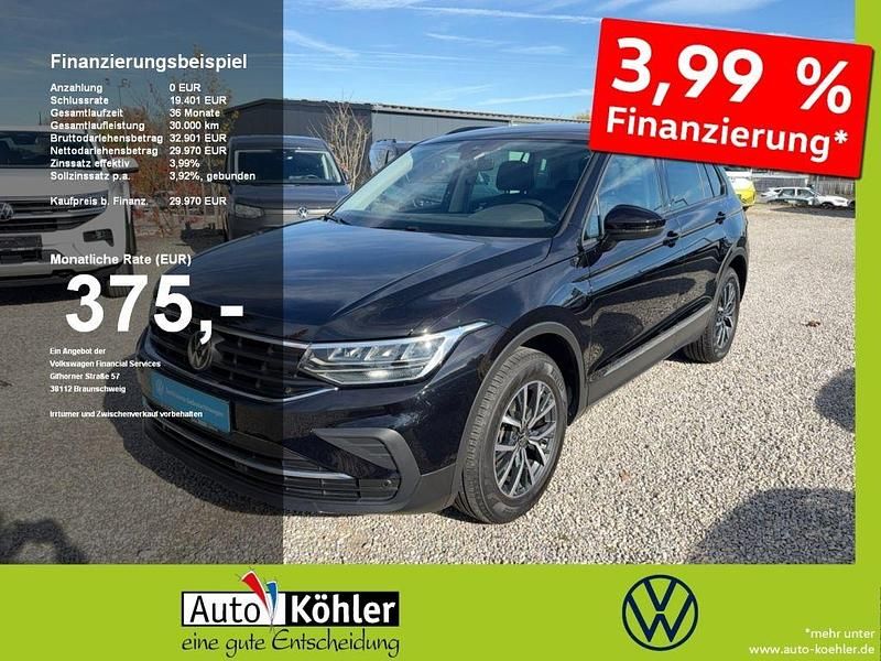 Deep black perleffekt / anthrazittitanschwarz Gebraucht 2023 VW Tiguan Life SUV | 29.970 € (Fairer Preis) - Bild 1/3