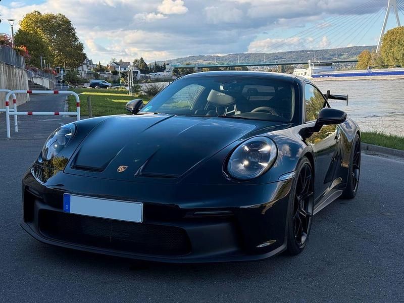 Schwarz Gebraucht 2024 Porsche 992 | 219.000 € (Teuer) - Bild 1/4