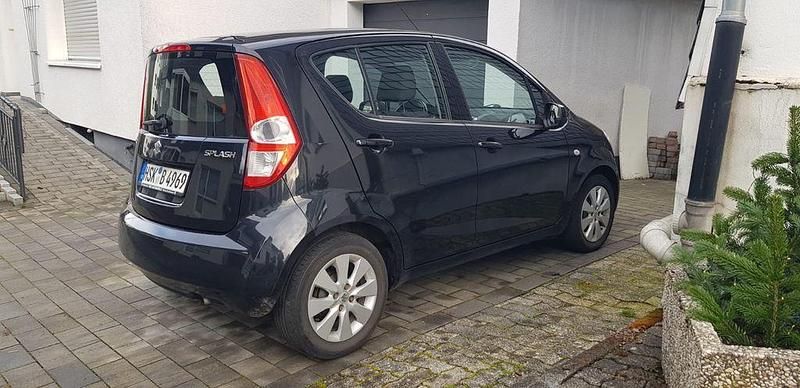 Gebraucht Suzuki Splash Comfort 86 PS (63 kW) 2009 Schwarz Kleinwagen