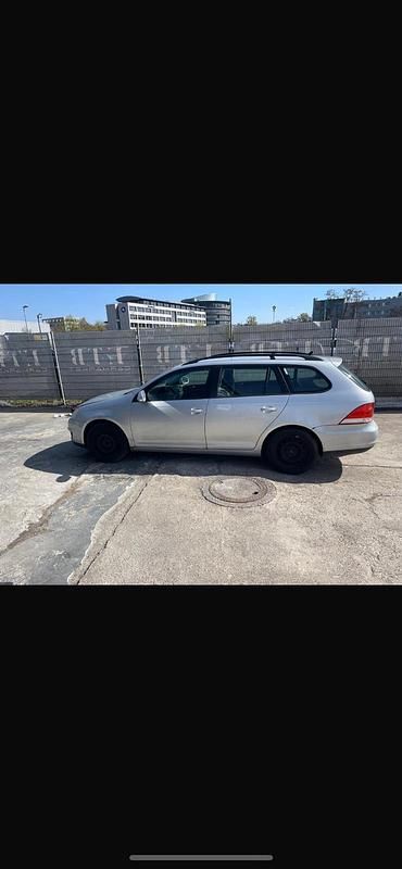 Gebraucht VW Golf V 105 PS (77 kW) 2009 Kombi