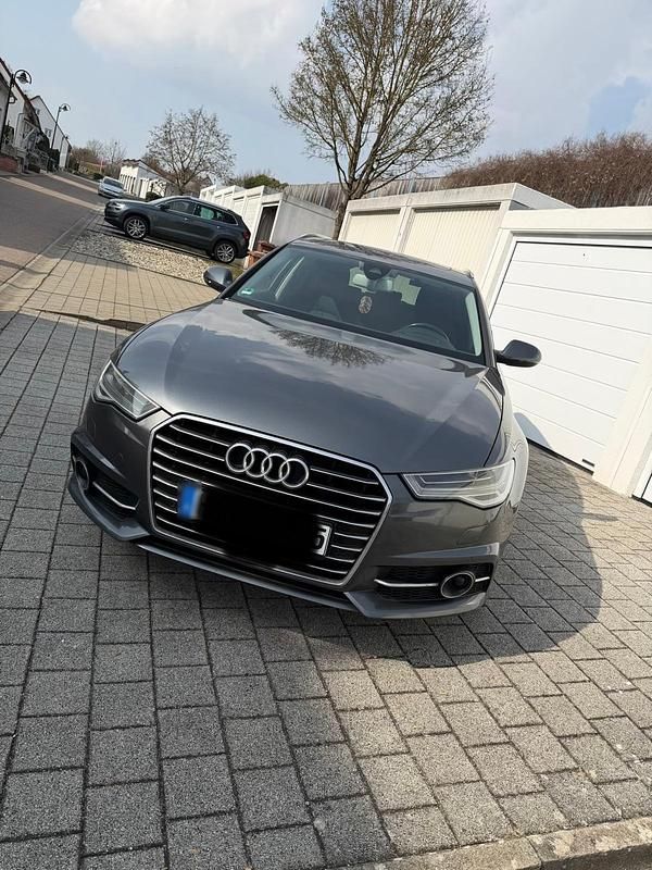 Gebraucht Audi A6 218 PS (160 kW) 2015 Grau Kombi