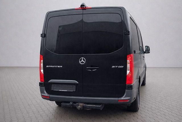 Gebraucht Mercedes Sprinter 170 PS (125 kW) 2021 Schwarz Van