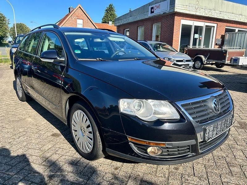 Schwarz Gebraucht 2009 VW Passat Kombi | 1.590 € (Guter Preis) - Bild 1/4