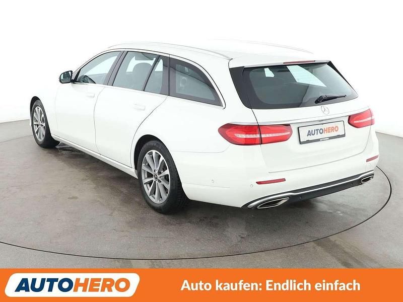 Gebraucht Mercedes E200 Avantgarde 184 PS (135 kW) 2018 Weiß Kombi