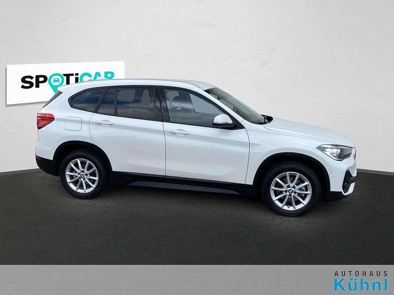 Gebraucht BMW X1 Advantage 136 PS (100 kW) 2022 Alpinweiss 3 SUV