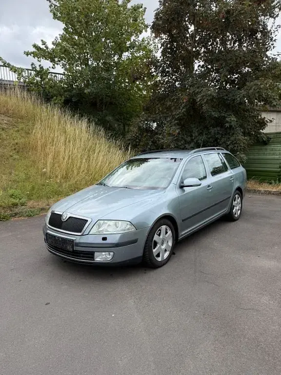 Gebraucht Skoda Octavia Elegance 140 PS (102 kW) 2005 Blau Kombi