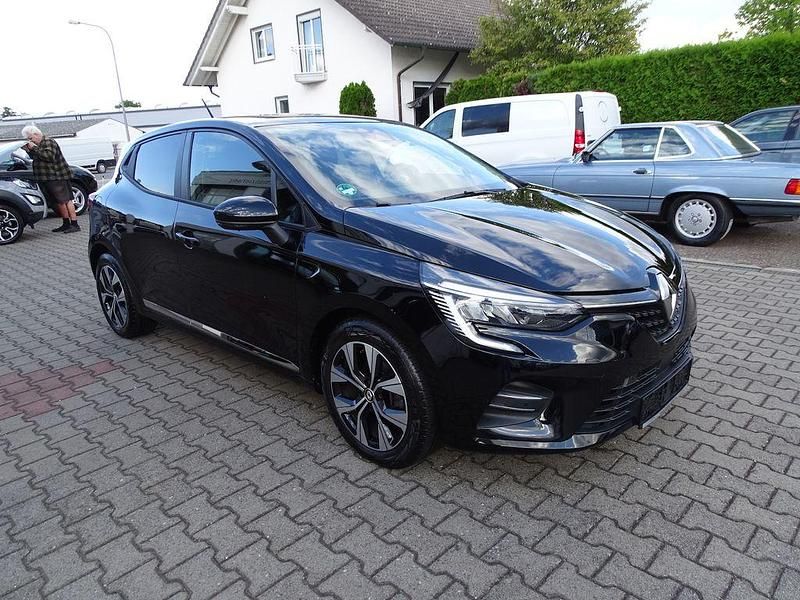 Gebraucht Renault Clio V Evolution 91 PS (66 kW) 2022 Schwarz Limousine