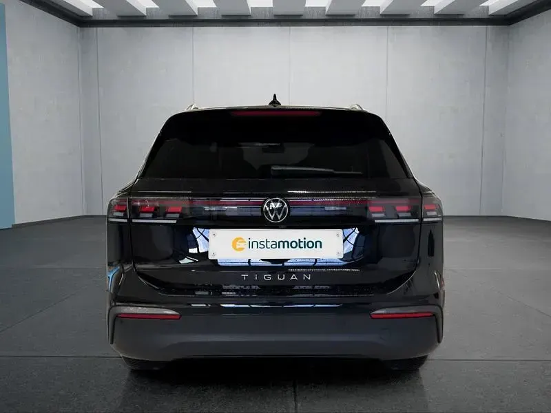 Gebraucht VW Tiguan 150 PS (110 kW) 2025 Schwarz SUV