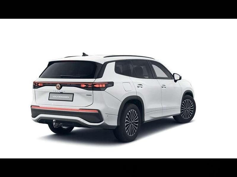 Neu VW Tayron Elegance 193 PS (141 kW) 2026 Pure white SUV