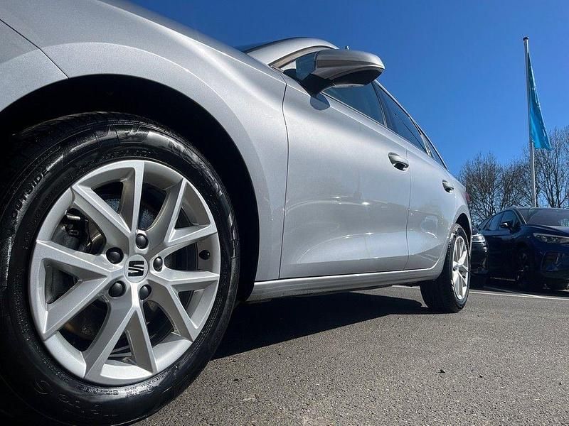 Gebraucht Seat Leon ST Style 150 PS (110 kW) 2023 Silber Kombi