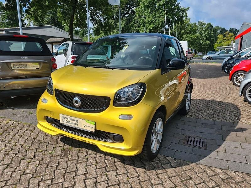 Schwarz Gebraucht 2016 Smart ForTwo Coupé Passion Coupé | 8.490 € (Fairer Preis) - Bild 1/4