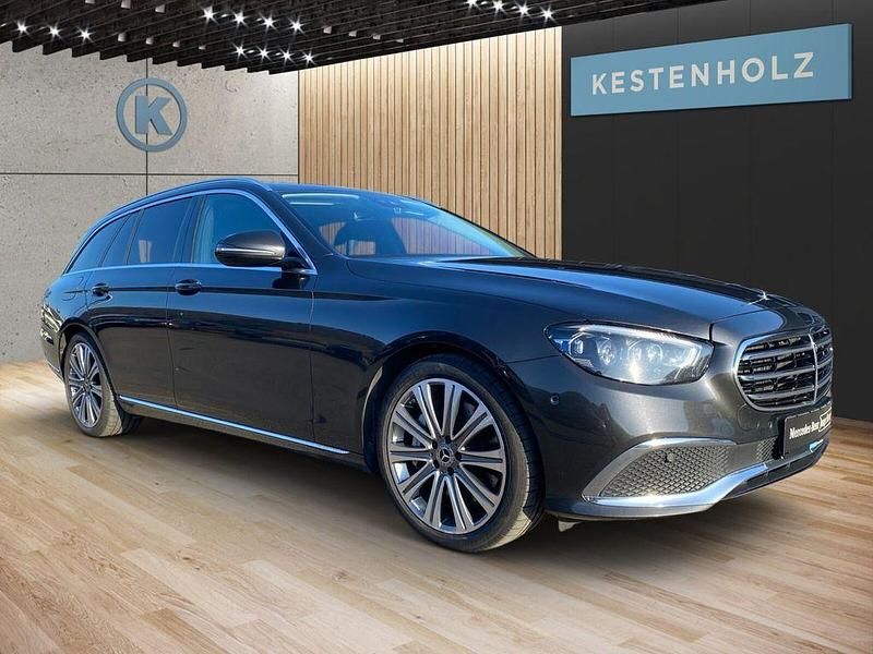 Gebraucht Mercedes E400 Exclusive 330 PS (242 kW) 2022 Lack graphitgrau Kombi