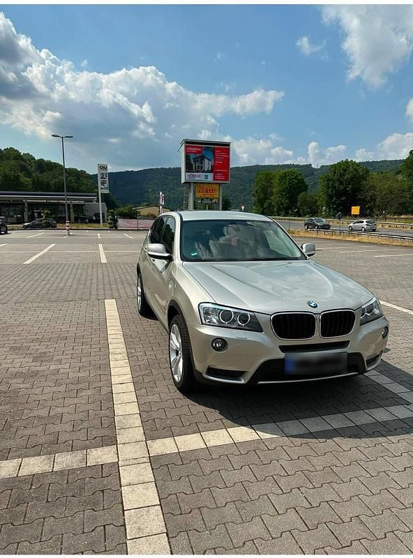 Gebraucht BMW X3 184 PS (135 kW) 2011 Andere farben SUV