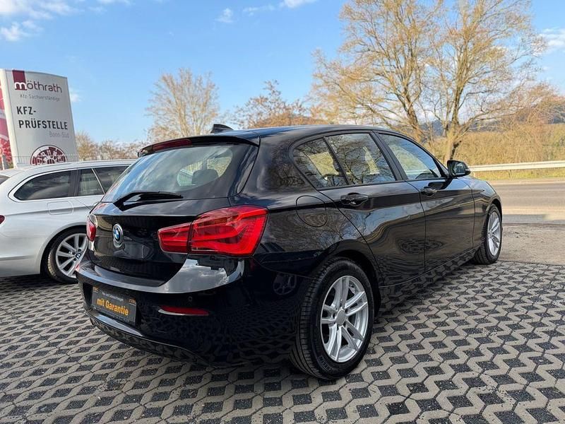 Gebraucht BMW 116 Efficient Dynamics 116 PS (85 kW) 2017 Schwarz Kleinwagen